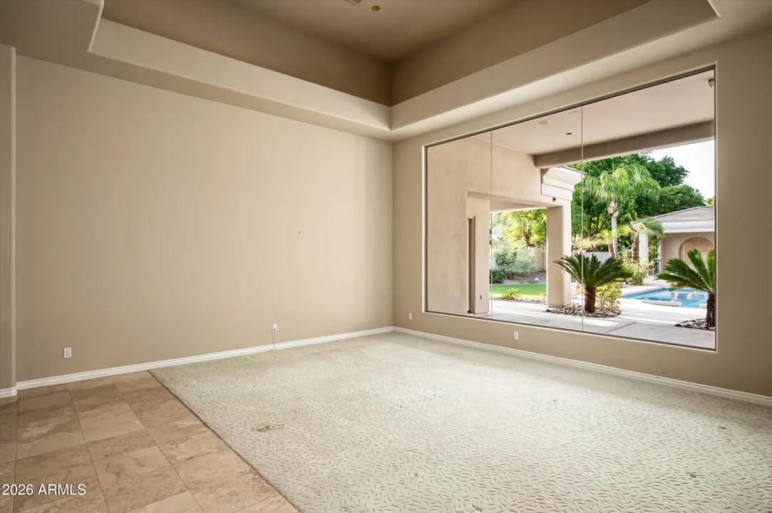 Real Estate Picture 6