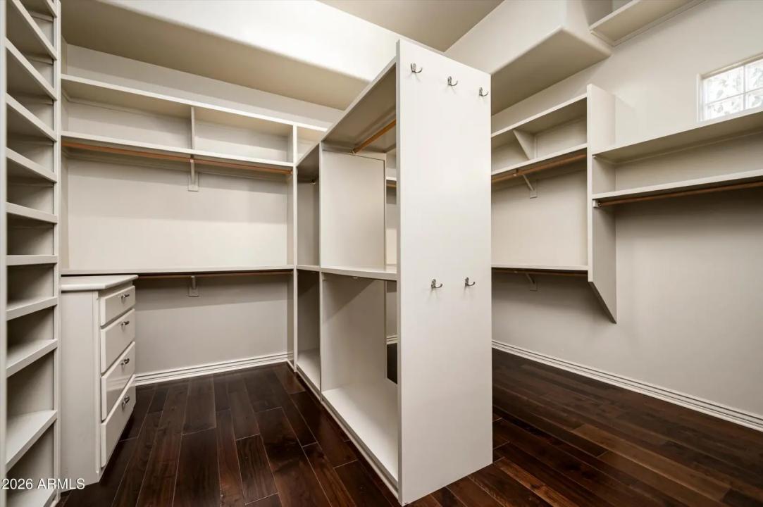 Real Estate Picture 19