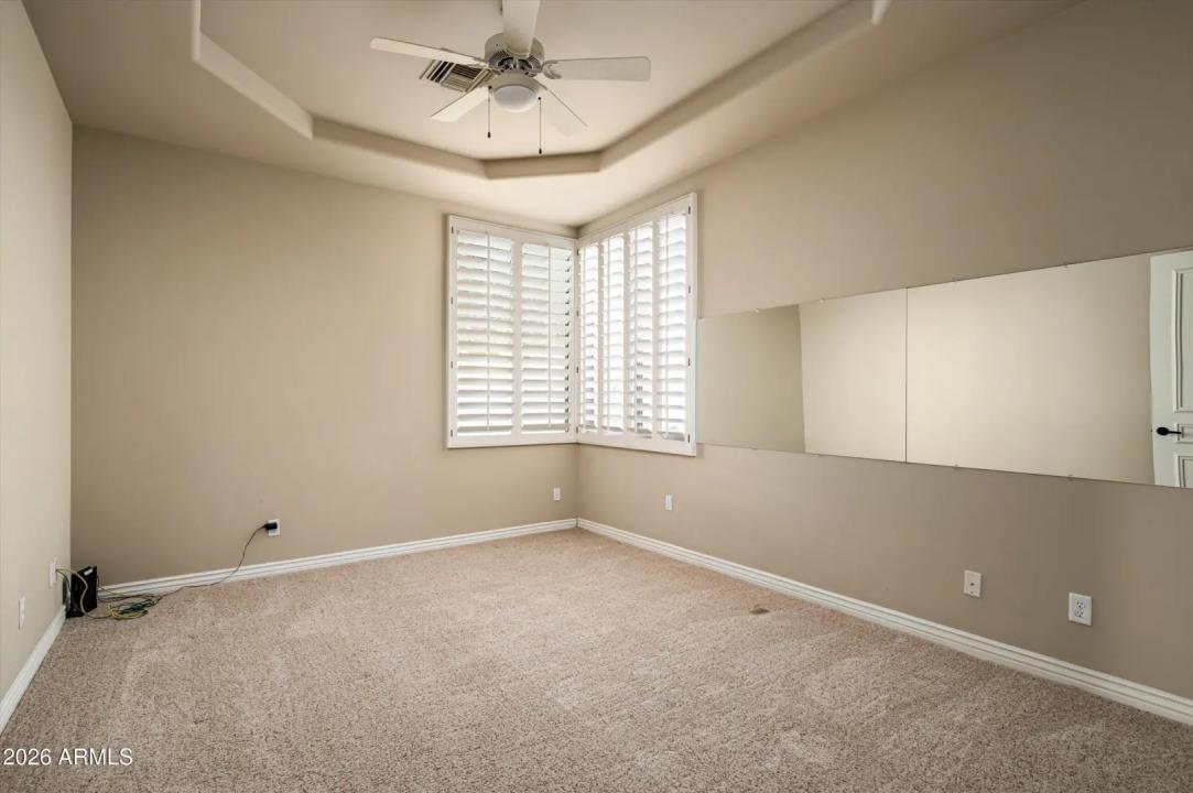 Real Estate Picture 25