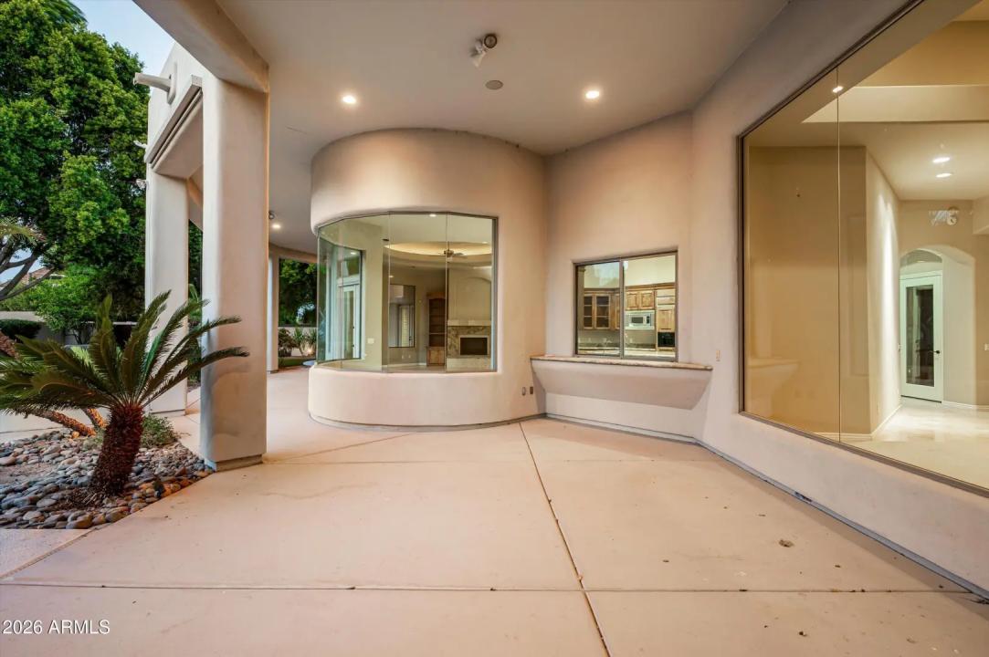 Real Estate Picture 32