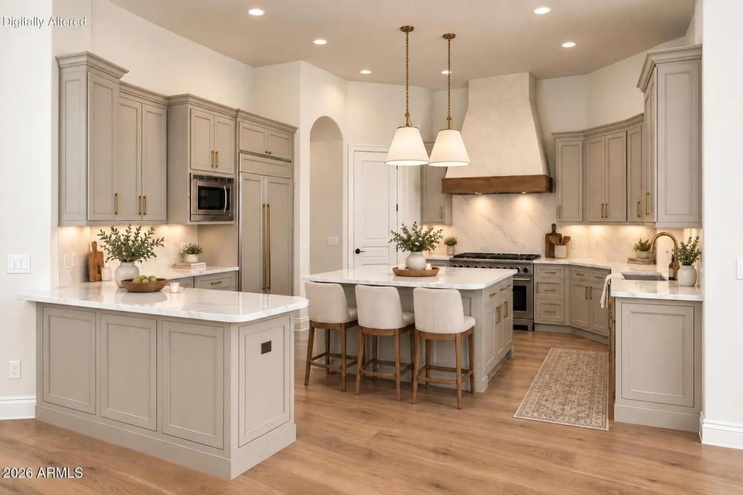 Real Estate Picture 14