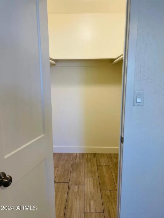 Real Estate Picture 13