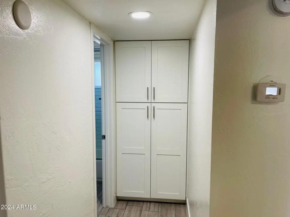 Real Estate Picture 14