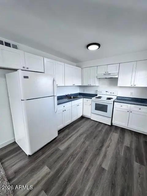 Real Estate Picture 13