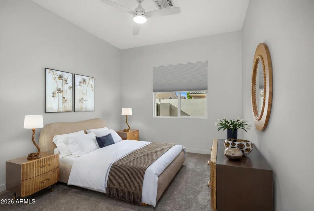 Real Estate Picture 20