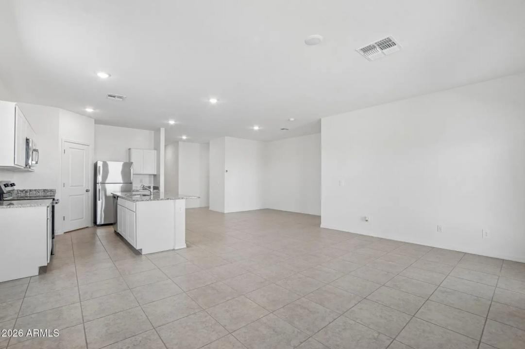 Real Estate Picture 2