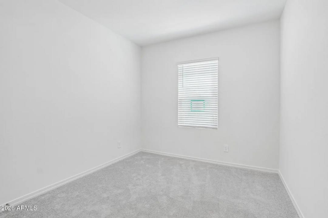 Real Estate Picture 17