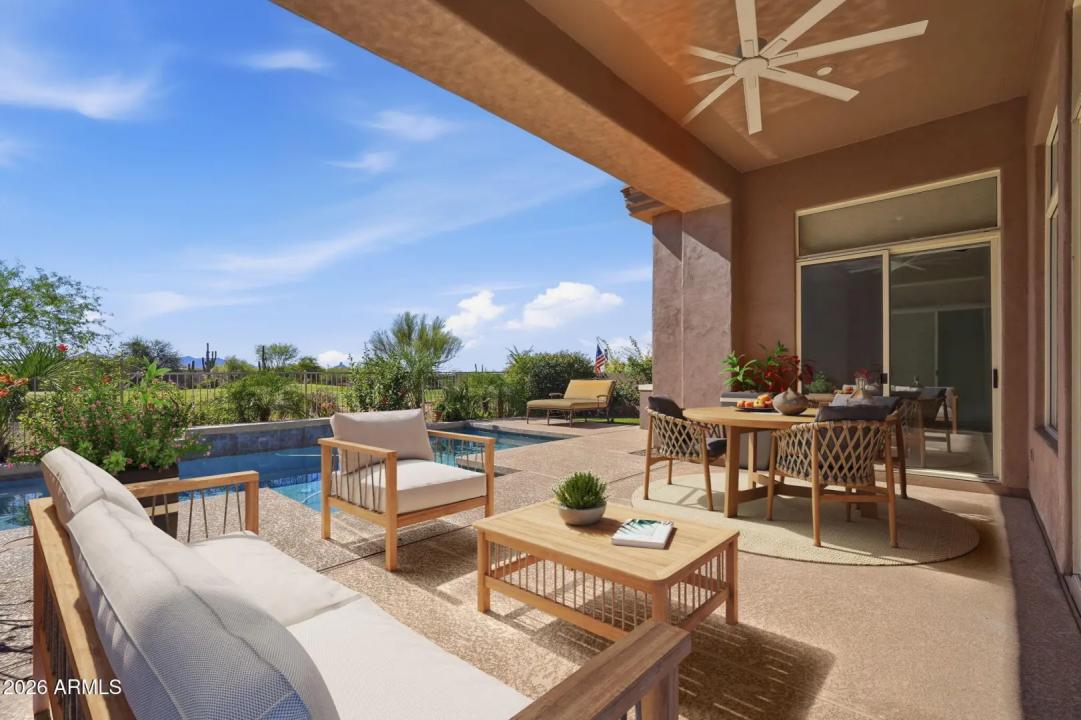 Real Estate Picture 9
