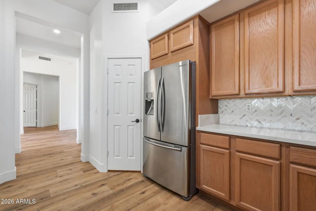 Real Estate Picture 31