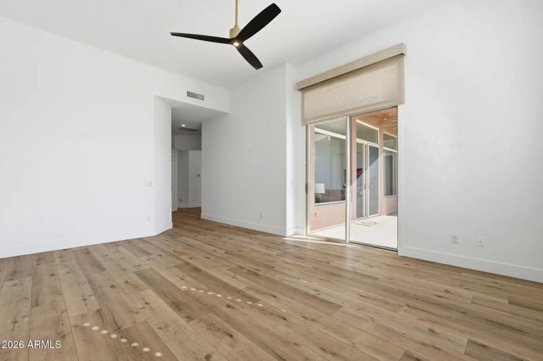 Real Estate Picture 42
