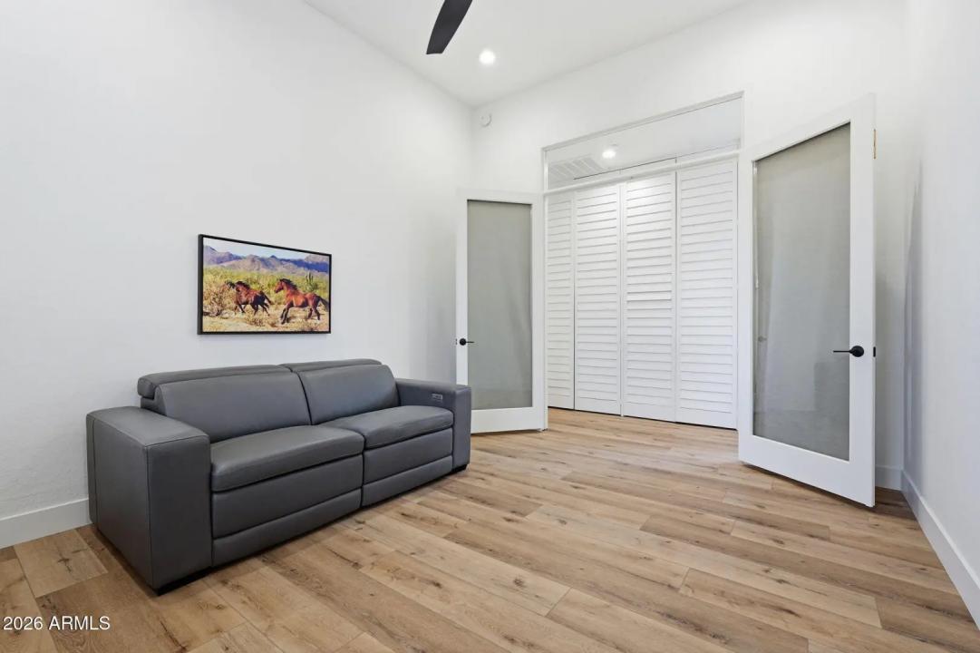 Real Estate Picture 49