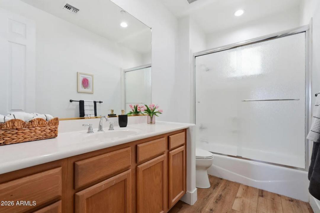 Real Estate Picture 51