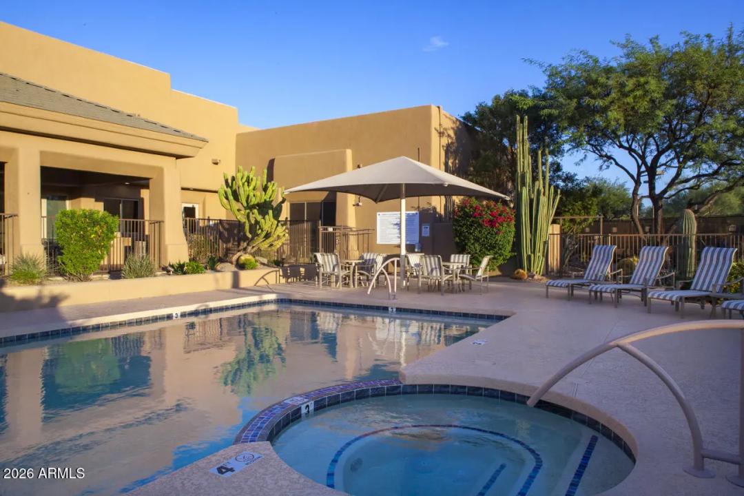 Real Estate Picture 15