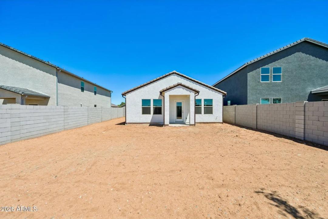 Real Estate Picture 29