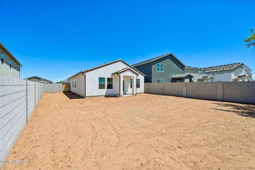 Real Estate Picture 36