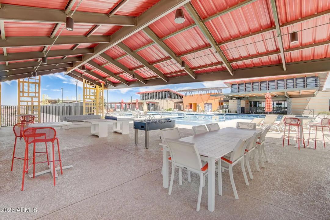 Real Estate Picture 40