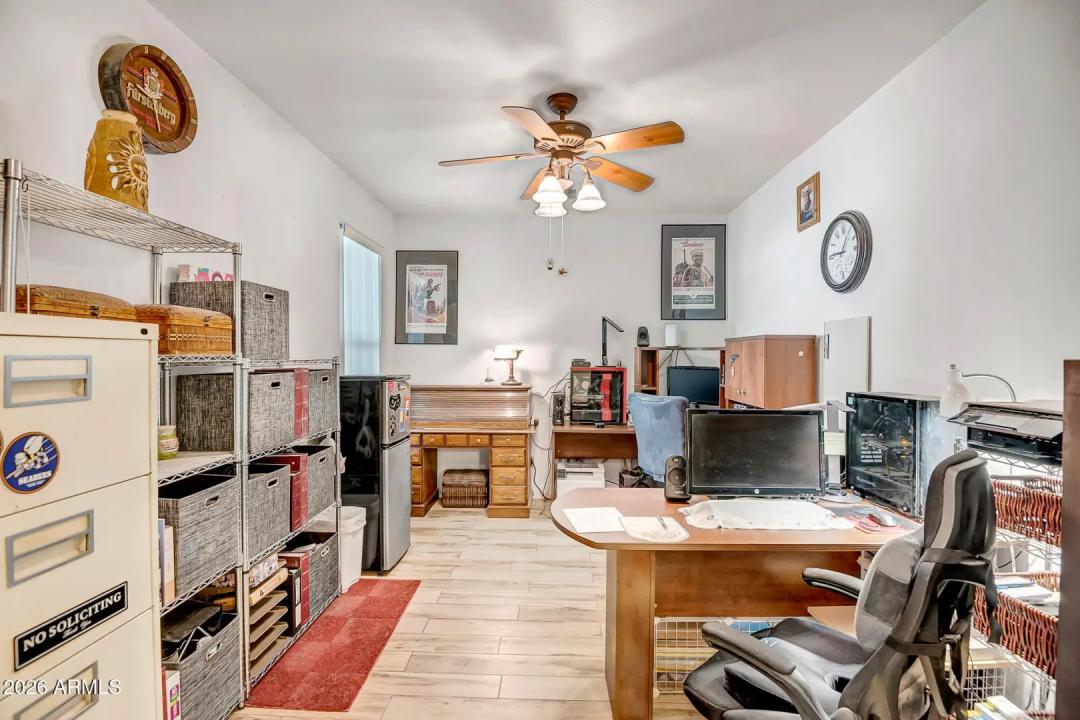 Real Estate Picture 13