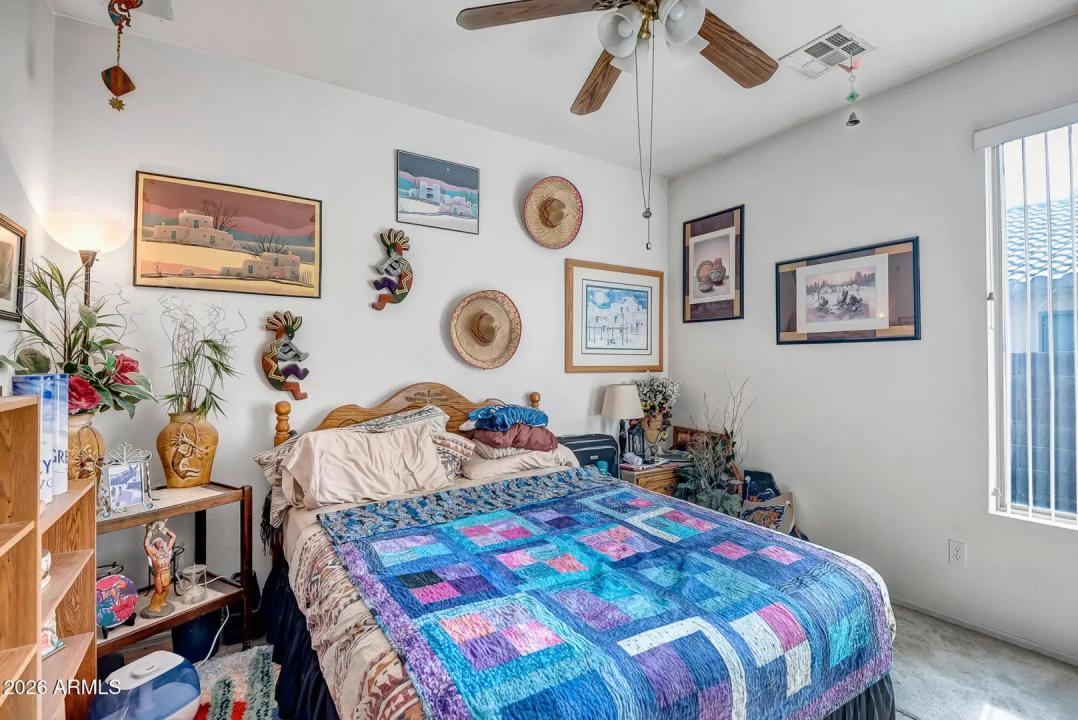 Real Estate Picture 20