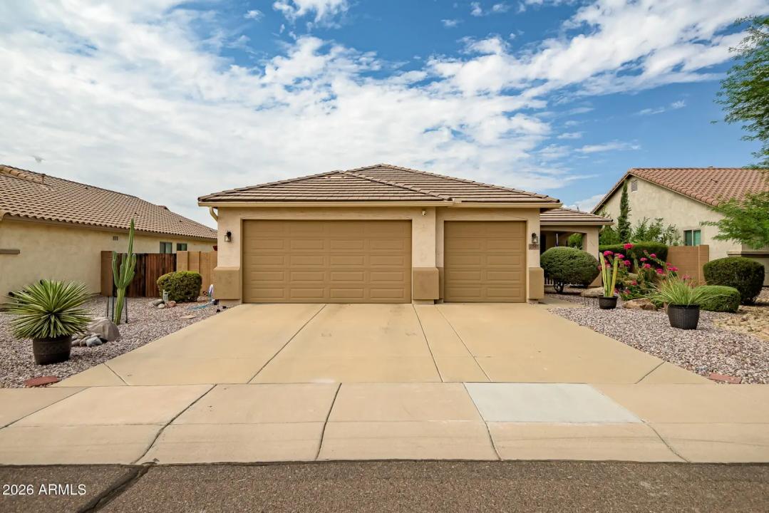 Real Estate Picture 2