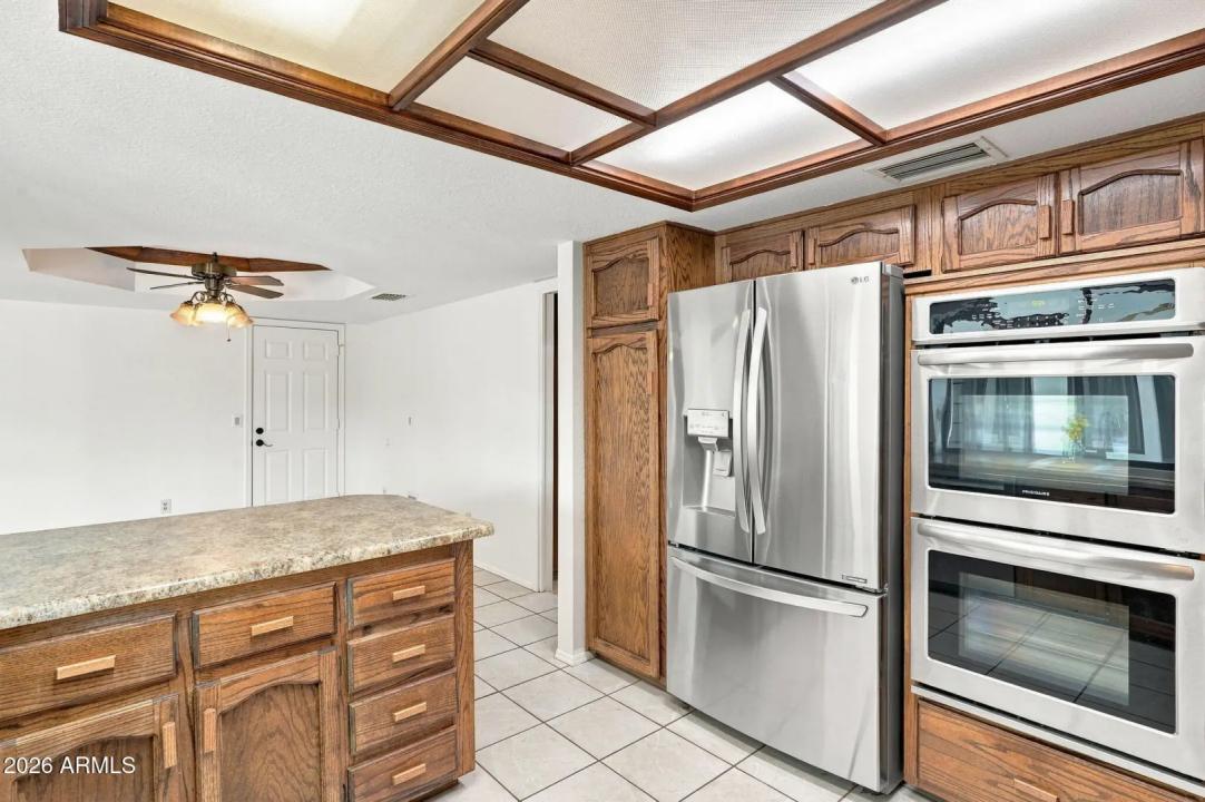 Real Estate Picture 20