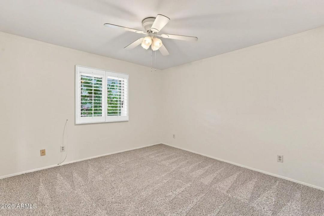 Real Estate Picture 35