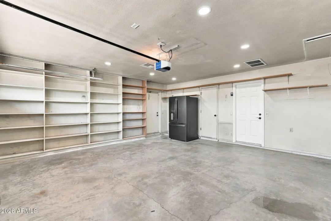 Real Estate Picture 45