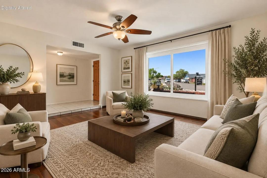 Real Estate Picture 9