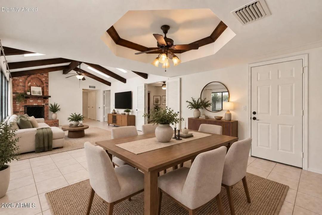 Real Estate Picture 14