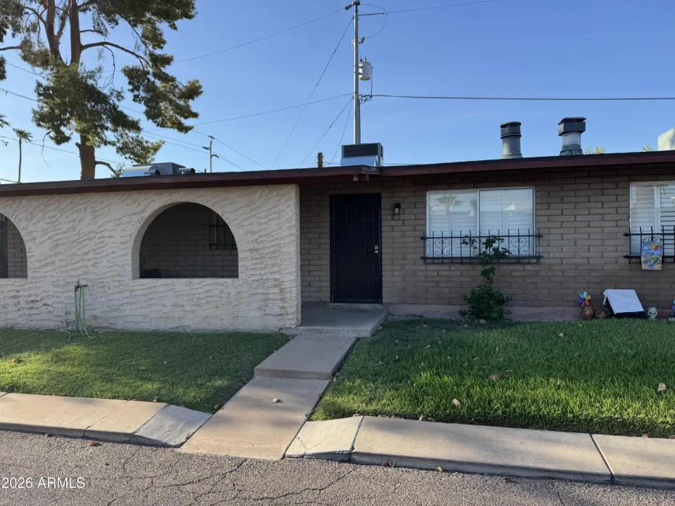 6735 N 16TH Street 2 Phoenix AZ 85016