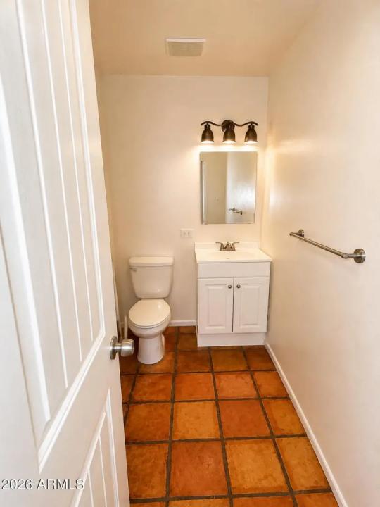 Real Estate Picture 6