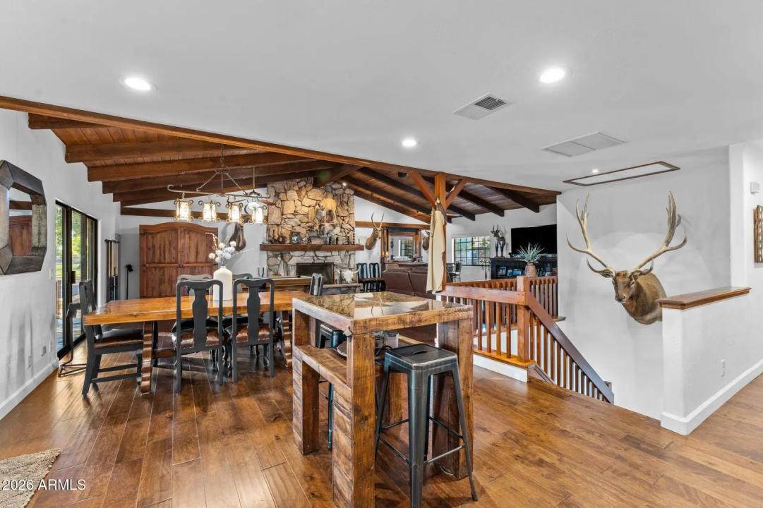 Real Estate Picture 29