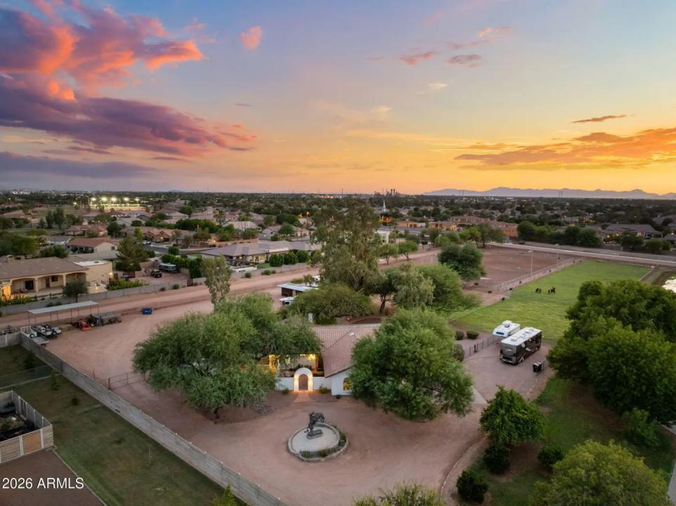 Real Estate Picture 49