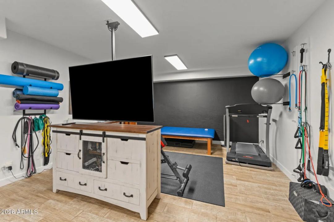 Real Estate Picture 45