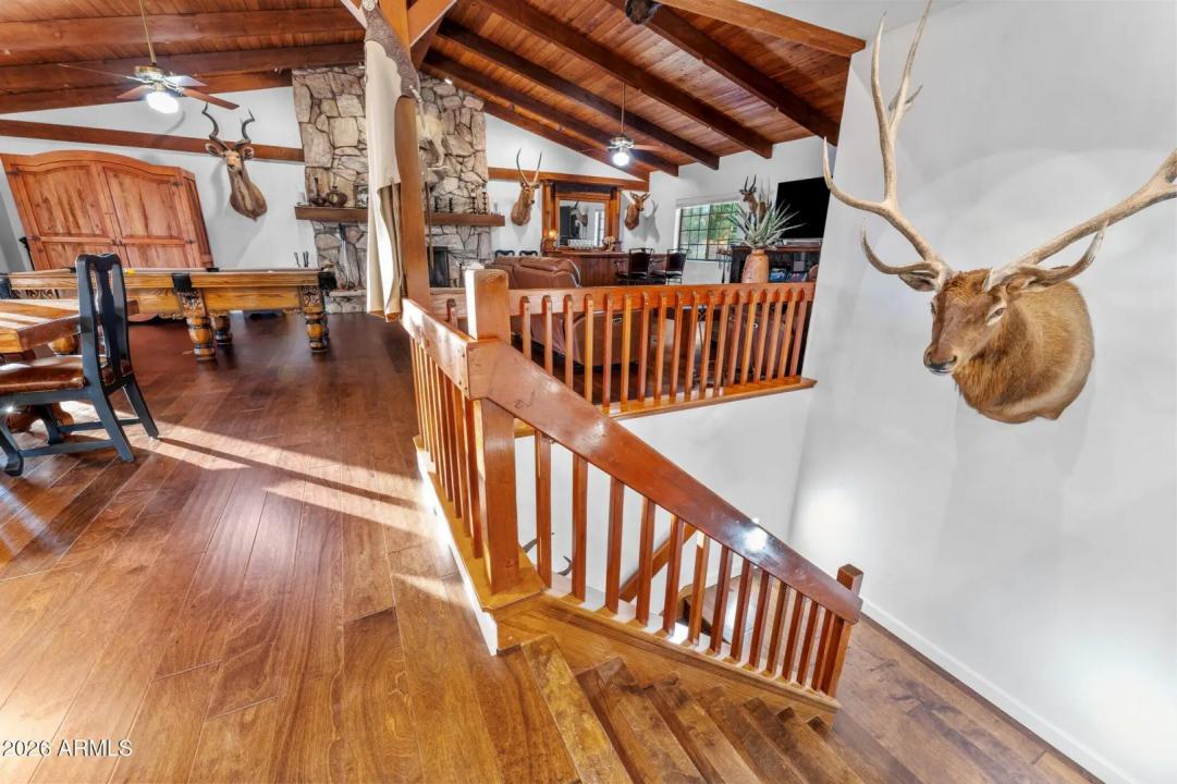 Real Estate Picture 30