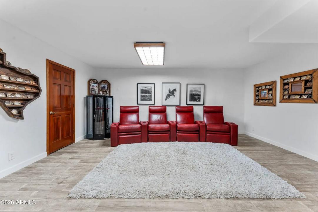 Real Estate Picture 39