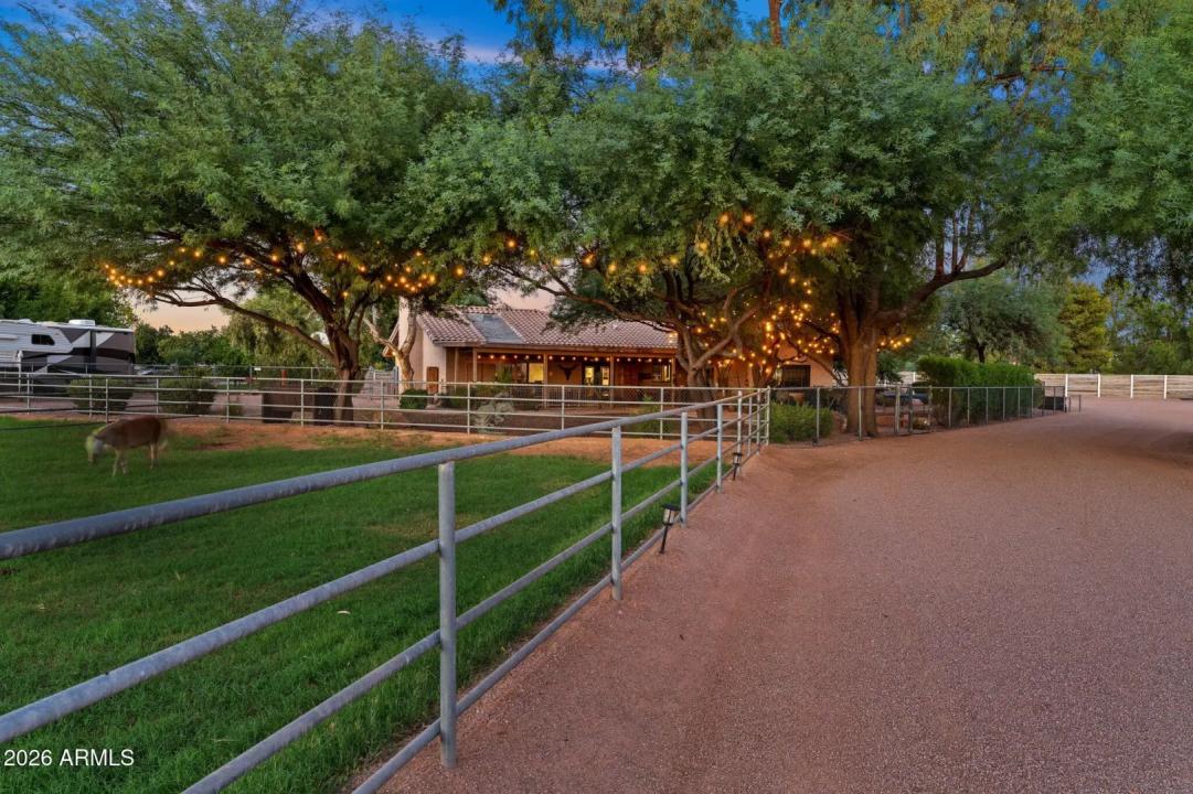 Real Estate Picture 54