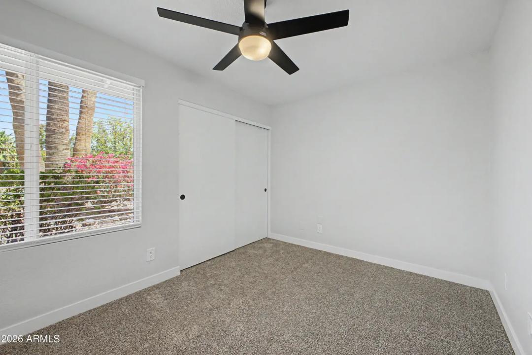 Real Estate Picture 16