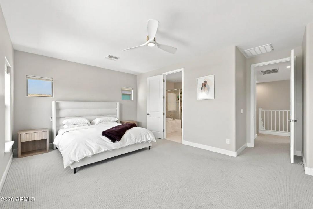 Real Estate Picture 25
