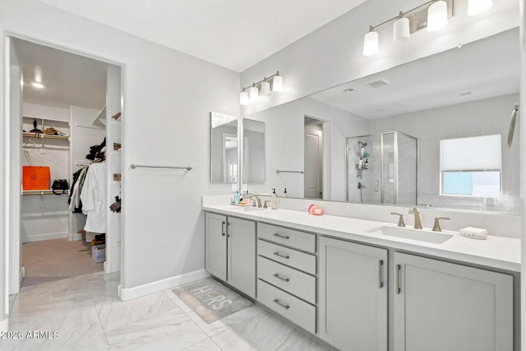 Real Estate Picture 27