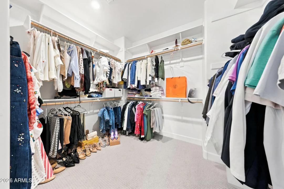 Real Estate Picture 30