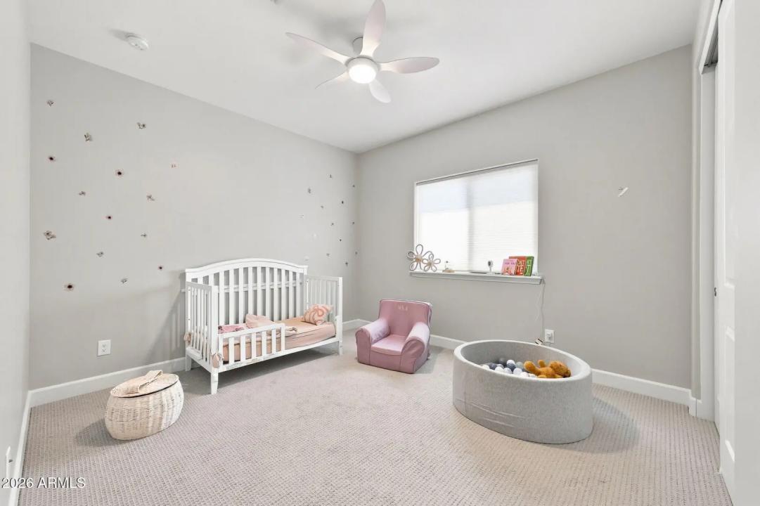 Real Estate Picture 32