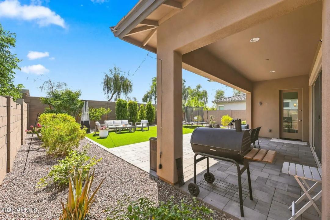 Real Estate Picture 43