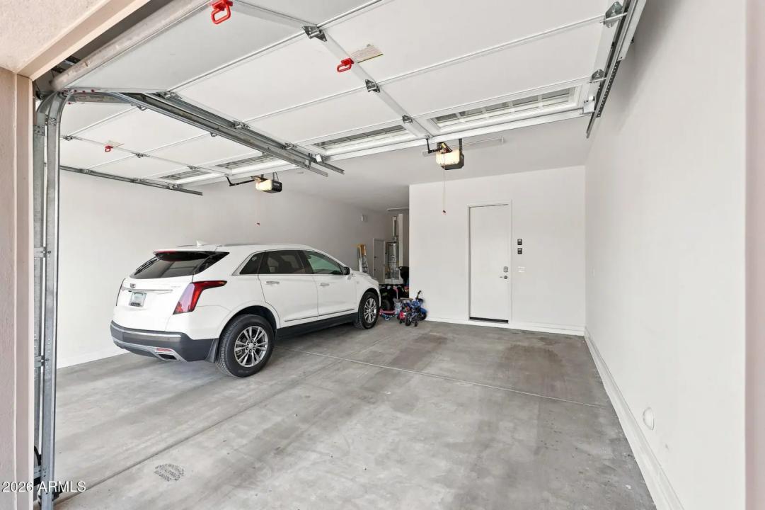 Real Estate Picture 40