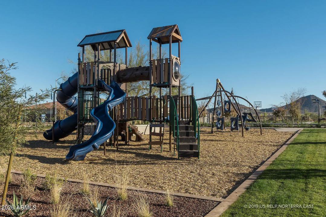 Real Estate Picture 59