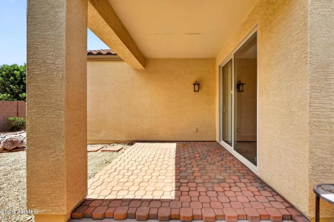 Real Estate Picture 20