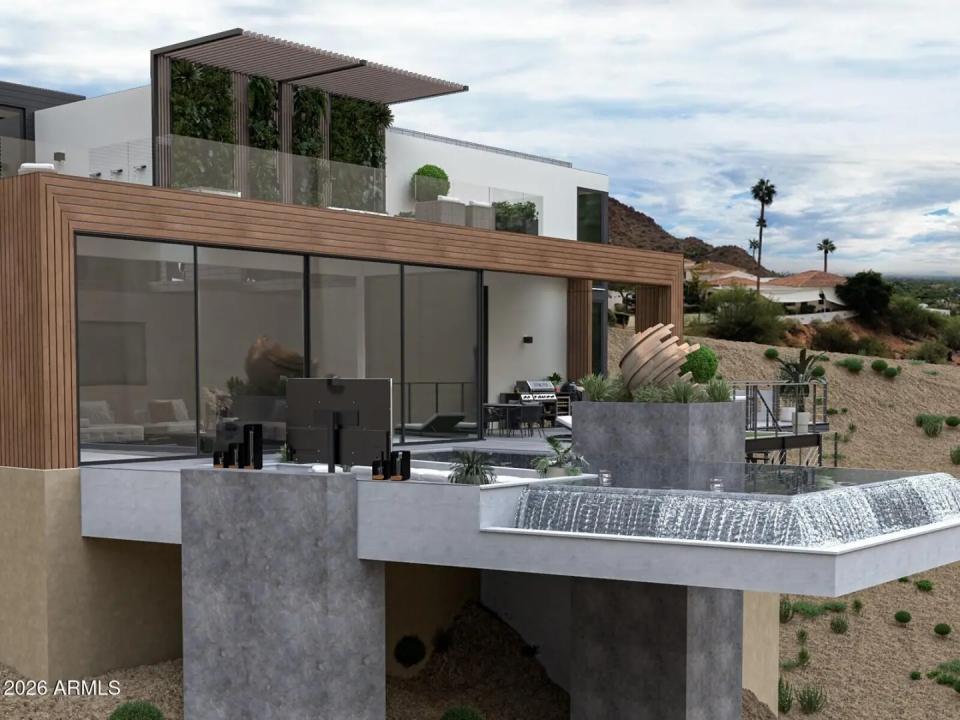 Real Estate Picture 7