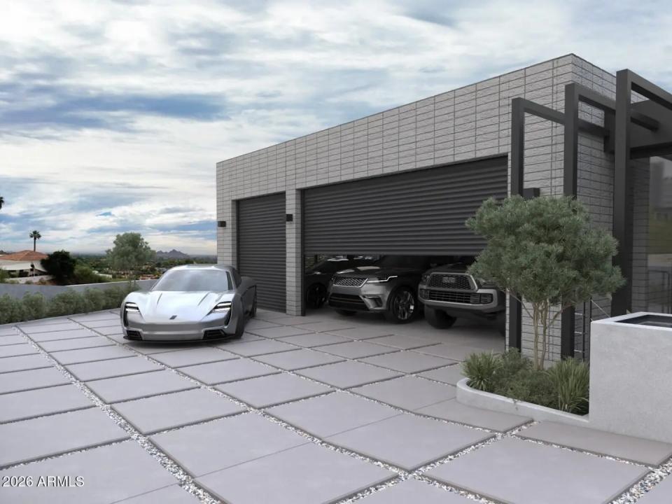 Real Estate Picture 3