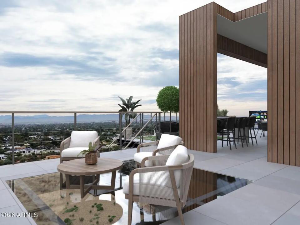 Real Estate Picture 13