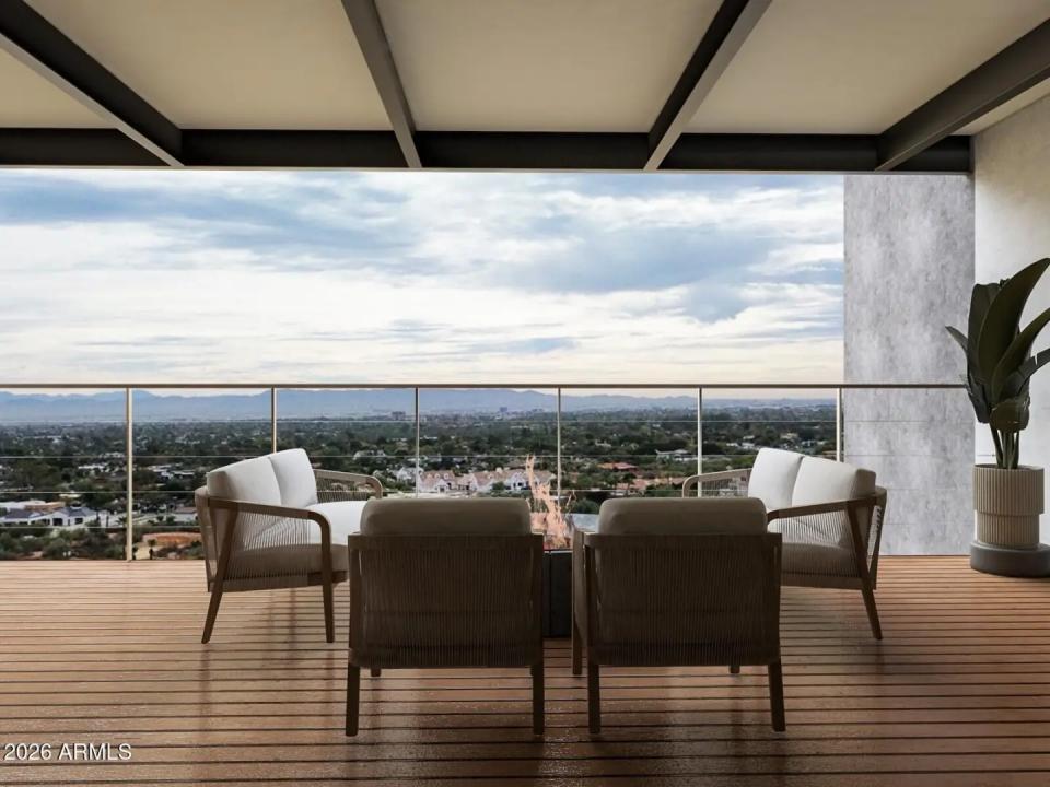 Real Estate Picture 15