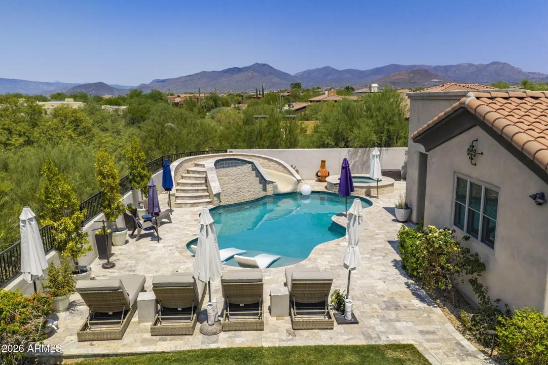 Real Estate Picture 52